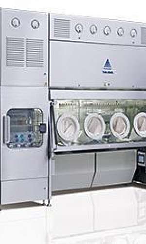 Isoladores para processos farmacêuticos Isoladores para processos farmacêuticos
